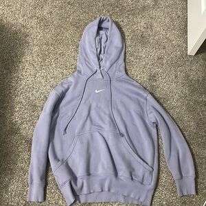 Nike women’s sweatshirt